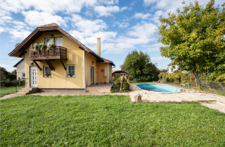 Eladó családi ház Gyöngyösfaluban