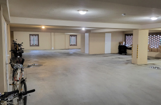 Eladó teremgarázs beálló Szombathelyen, az oladi lakótelepen!