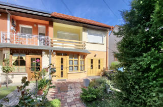 Eladó ingatlan a kámoni arborétum mellett!!